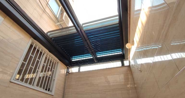 سقف شیشه ای متحرک